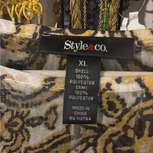 Style & Co. 2 piece Tank and Kimono - Picture 5 of 8